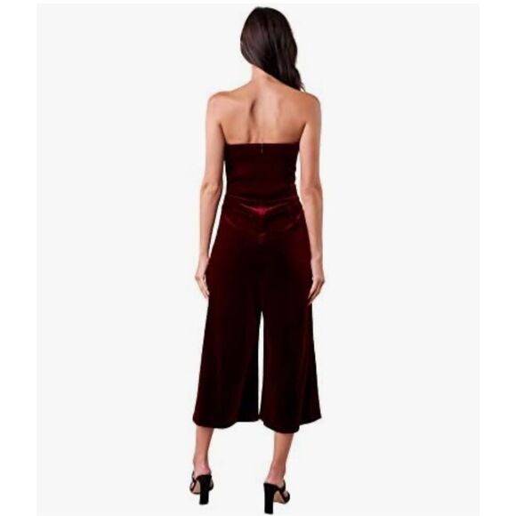 NWT Love Game Strapless Velvet Jumpsuit by Sugar Lips. - Picture 2 of 7